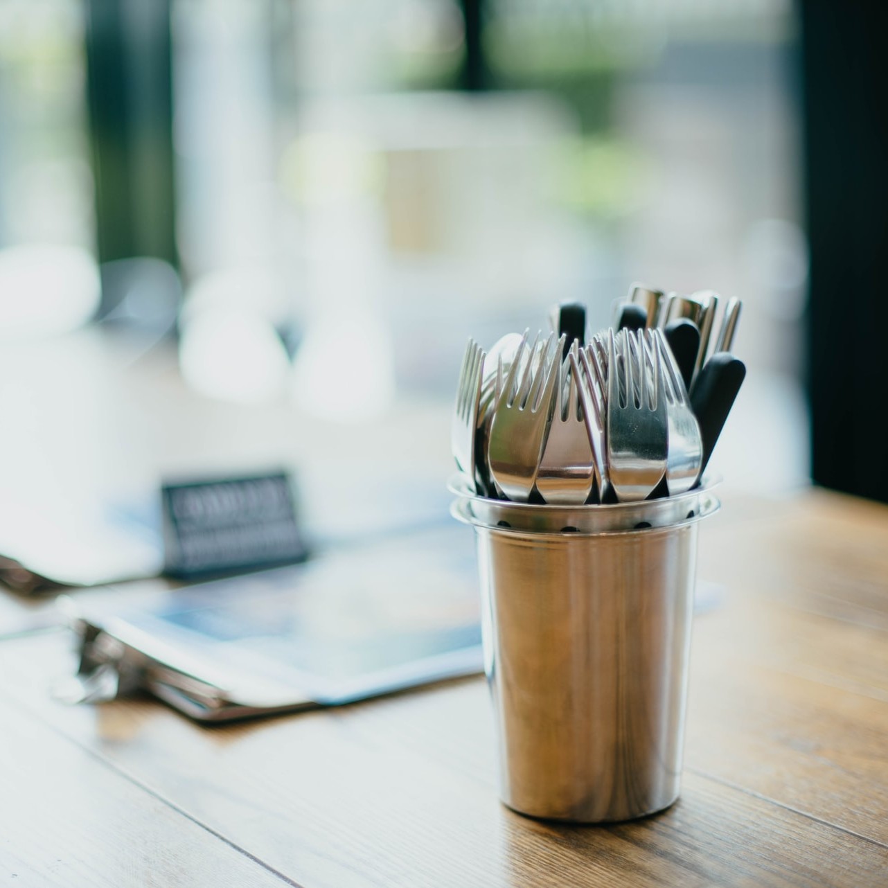 reusable silverware vs compostable cutlery